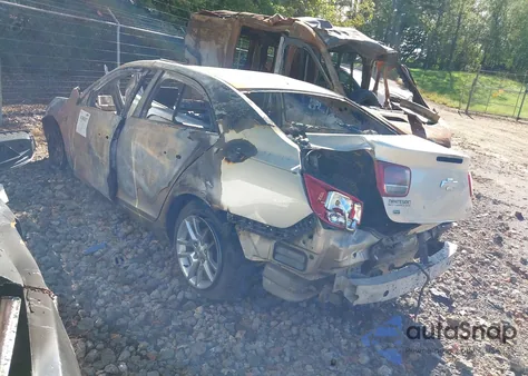 2014 Chevrolet Malibu 1Lt z USA, uszkodzony, nr VIN 1G11C5SL5EF222028